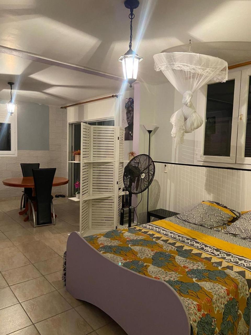 Residence Cannelle لي تروا زيليه المظهر الخارجي الصورة